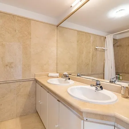 Lägenhet Spacious 3 Bed In La Quinta Golf- Marbella
