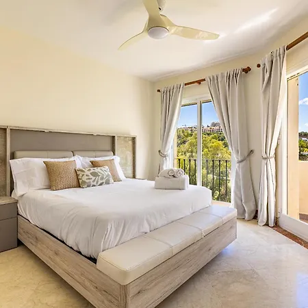 Spacious 3 Bed In La Quinta Golf- Marbella Apartment Malaga